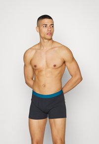 Pier One 5 PACK - Cuecas boxer - black