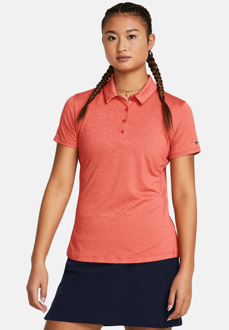 Under Armour - SHORT-SLEEVE PLAYOFF SS - Poloshirts - red solstice, Forstør