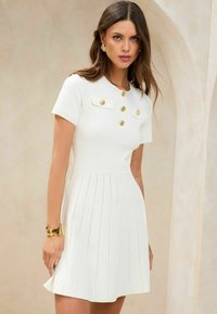 Lipsy SKATER STYLE SHORT SLEEVE BUTTONED - Neulemekko - ivory