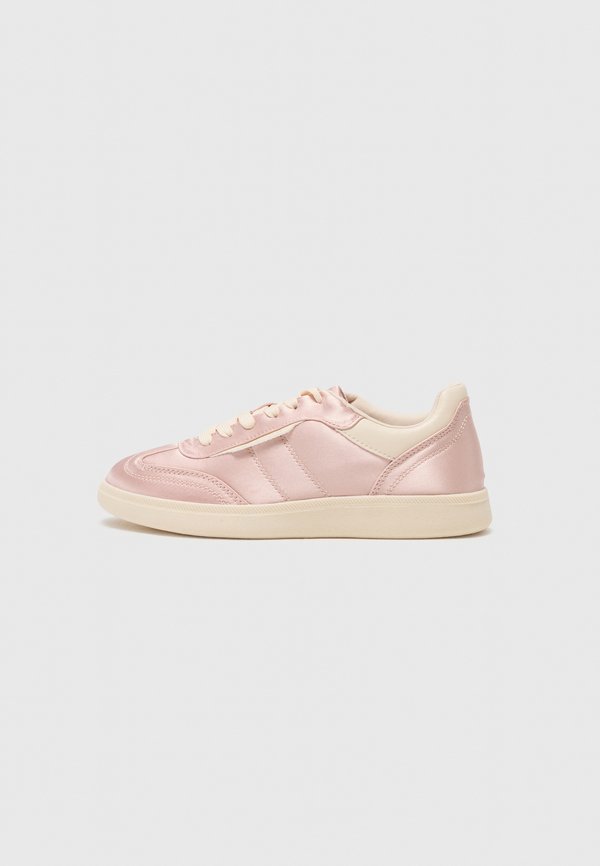 Trainers - rose