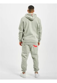 ecko unltd. SET - Trainingsanzug - grey melange