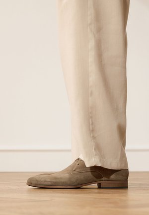 Manfield, Lace-up ankle boots - taupe