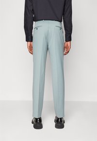 Pier One BASIC SUMMER SUIT - Odijelo - mint