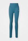 DEFINE SEAMLESS POCKET - Leggings - faded light teal