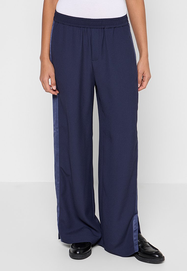 closed Broek donkerblauw closed Broek donkerblauw