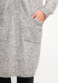 Gestuz Kardigan - mottled grey