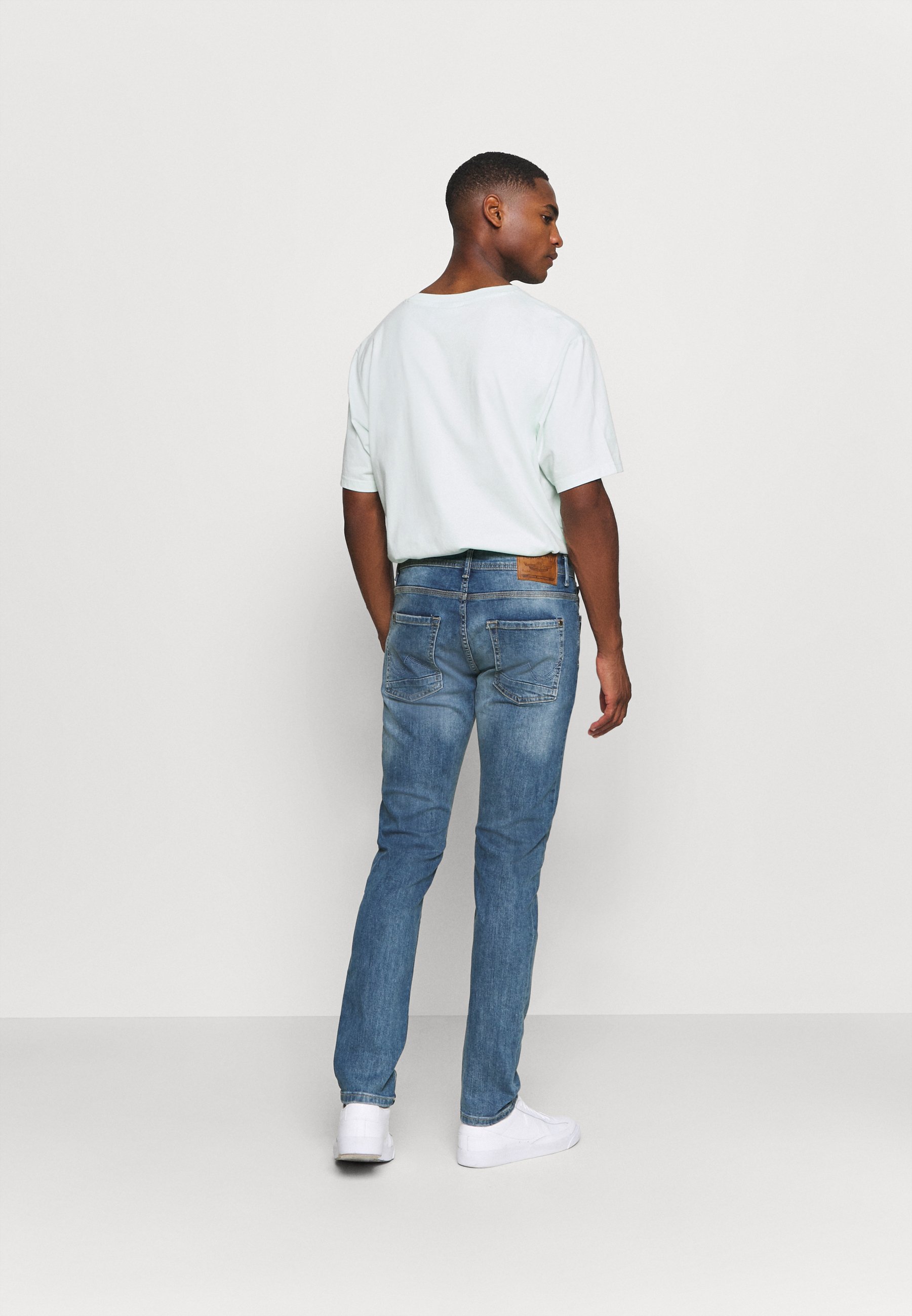Petrol Industries Jeans slim fit light indigo Zalando.no Petrol Industries Jeans slim fit - light indigo