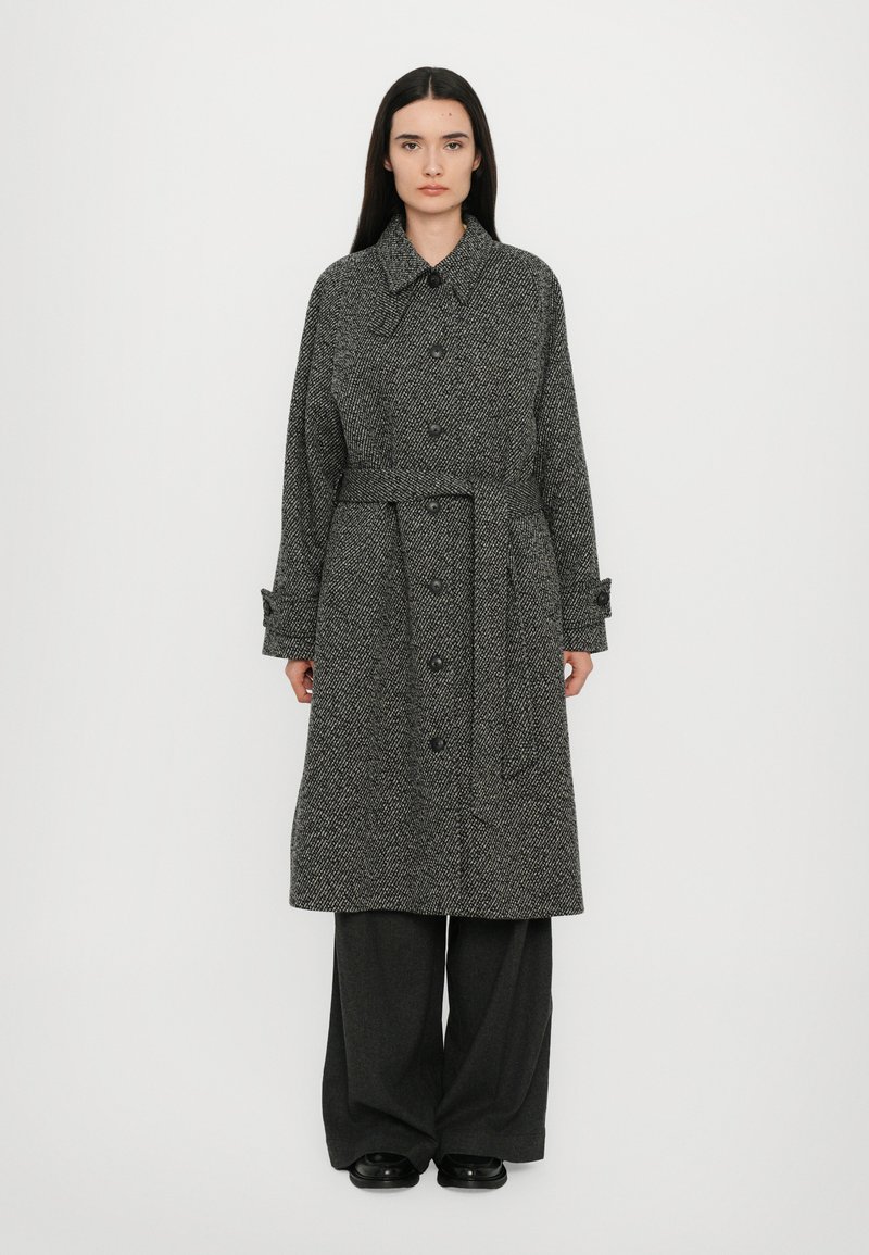 CLOSED BELTED COAT - Palton clasic - grey heather melange