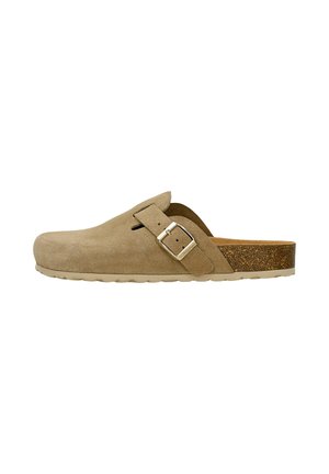 Mules - beige