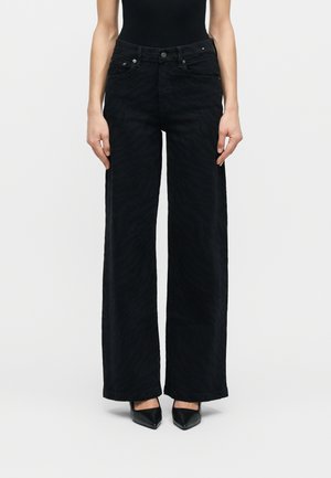 STRIDE BLACK ZEBRA - Τζιν χαλαρής εφαρμογής - black