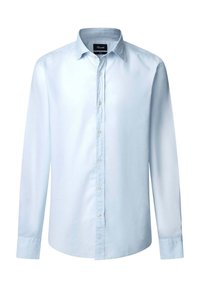 Camisa de manga larga de color azul claro, hecha de algodón, con botones en la parte delantera, cuello clásico y dobladillo redondeado. Diseño minimalista.