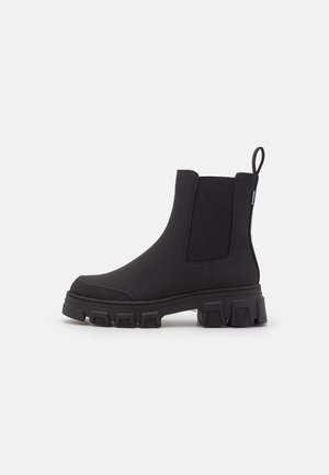 Kotníkové boty na platformě - black