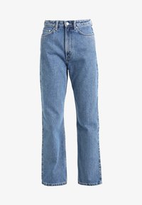 Não selecionado, sky blue