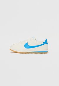 Unselected, sail/photo blue/gum yellow