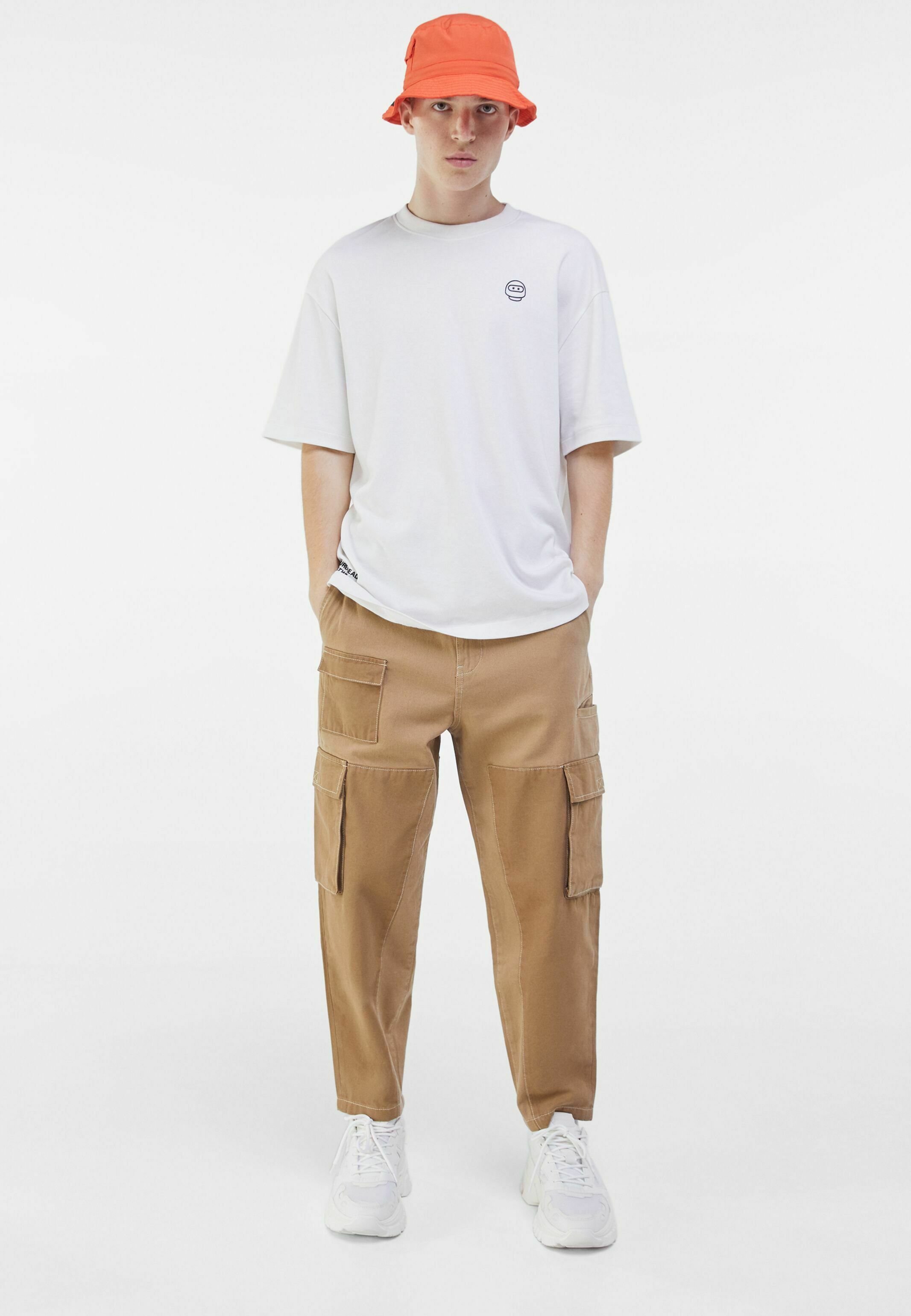 Bershka LOOSE - Pantaloni cargo - beige - Zalando.it