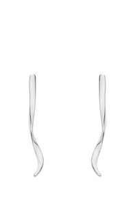 Silverörhängen med en vågig, förlängd design. Slät, polerad yta som smalnar av i båda ändar med subtila kurvor. Inga ytterligare dekorationer.