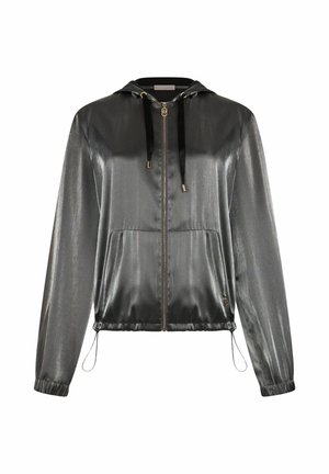 Veste zippée gris métallique avec capuche, dotée de cordons noirs, deux poches avant et des poignets élastiques. Texture lisse et design léger.