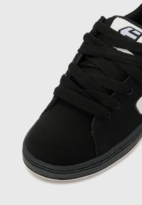 Etnies CALLICUT UNISEX - Sapatilhas de skate - black/white