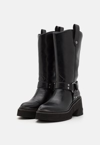 Buffalo BULL HI - Čižmy na platforme - black
