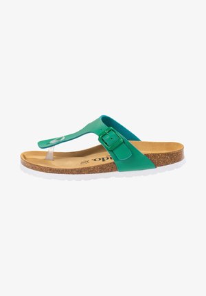 Sandalia tipo tanga de cuero verde con hebilla ajustable, plantilla de corcho y suela blanca, mostrada de perfil sobre un fondo blanco.