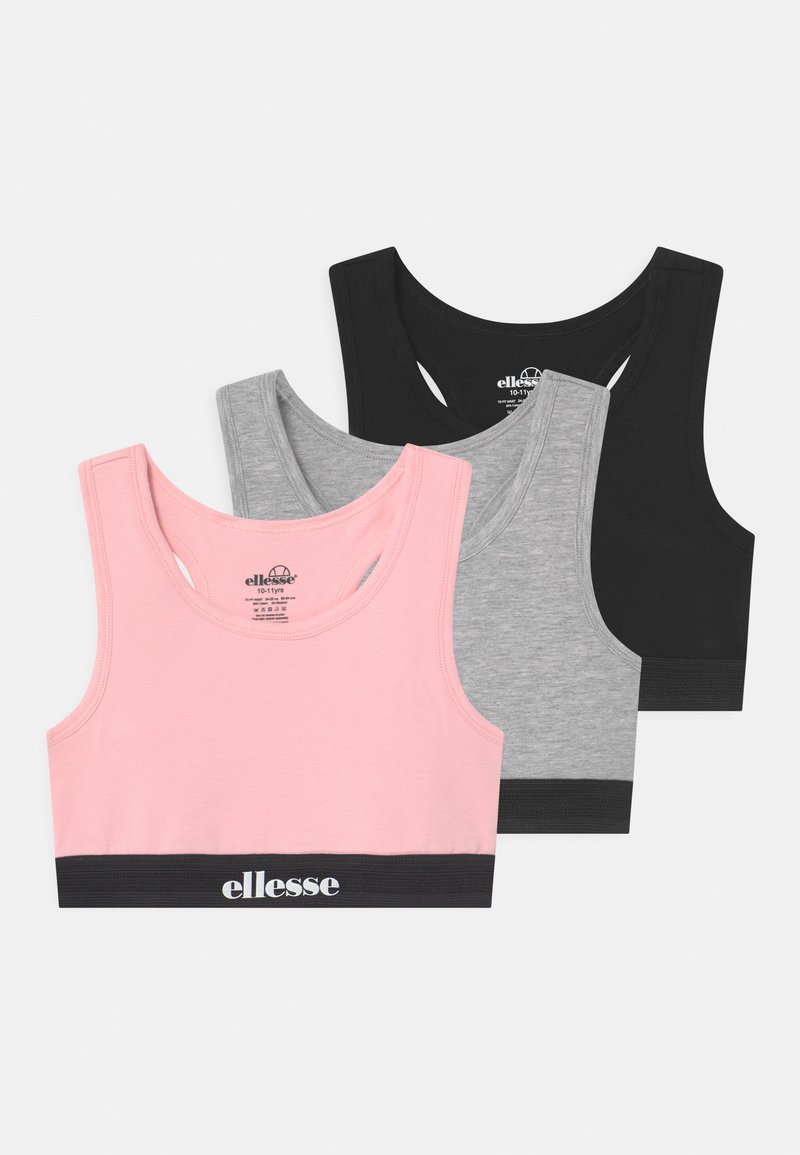 Trzy crop topy w kolorach różowym, szarym i czarnym. Wykonane z miękkiej mieszanki bawełny, z elastycznym czarnym paskiem z logo "ellesse". Design z wycięciem na plecach i bez wypełnienia.