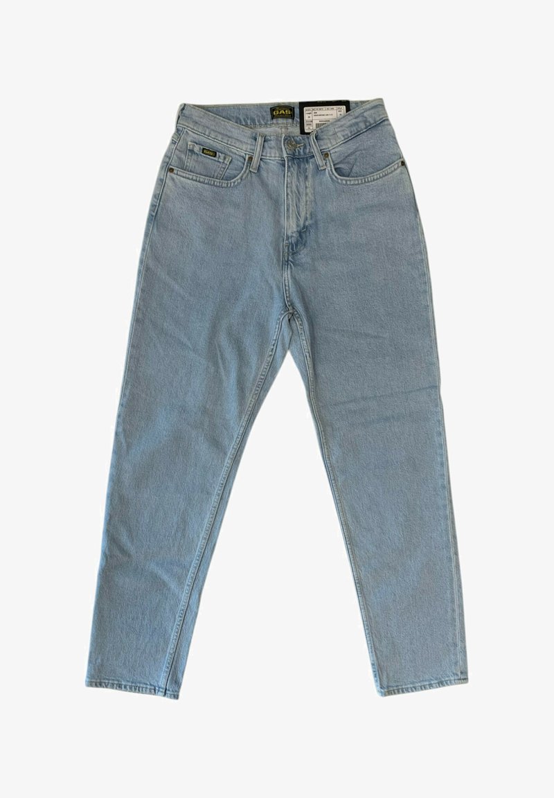 Jeans in denim azzurro chiaro con un design aderente, cinque tasche e chiusura con zip. Presenta cuciture visibili e un'etichetta del marchio sulla vita.