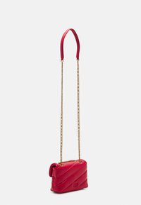 Pinko LOVE BABY - Skulderveske - rosso/antique gold