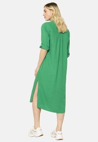 LolaLiza BUTTONED  - Tričkové šaty - green apple