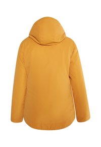 Polstret gul jakke med hætte, der har en glat tekstur og en let buet nederkant. Designet er minimalistisk og funktionelt.