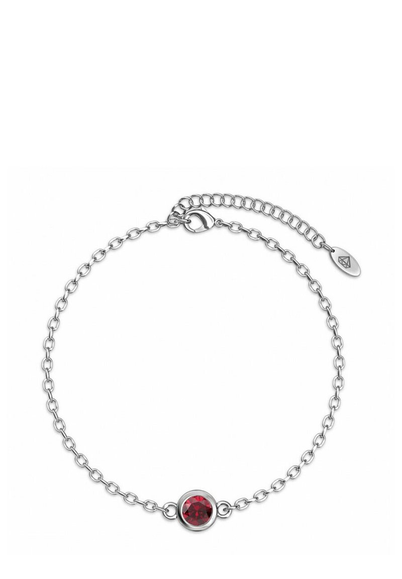 Bracciale in argento con un ciondolo rotondo in pietra rossa impostato in una montatura a bezels. Chiusura regolabile con un piccolo tag.