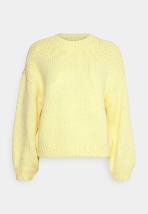 VMSAVANNA O-NECK PETITE - Stickad tröja - pale banana