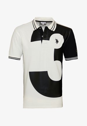 Zwart-wit poloshirt met een groot nummer "3" ontwerp, knoopsluiting bij de kraag en gestreepte mouwen. Gemaakt van katoen met een gladde textuur.