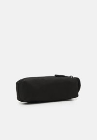 Tommy Hilfiger ESSENTIAL PENCIL CASE UNISEX - Peračník - black