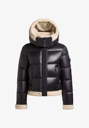 Zwart donsjack met beige fleece voering aan de capuchon, manchetten en zoom, voorzien van een hoge kraag en voorzakken.