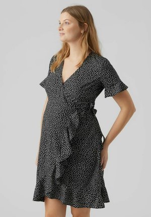 Vero Moda UMSTANDS VMMHENNA - Robe de jour - black