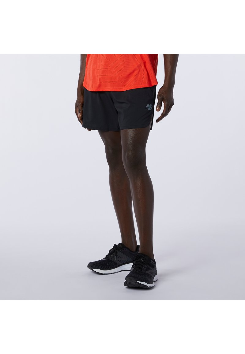 New Balance Q SPEED FUEL Shorts black/nero Zalando.it