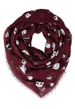 Burgunderroter Schal mit fransigen Rändern, gemustert mit verschiedenen weißen Katzenköpfen, die unterschiedliche Gesichtsausdrücke zeigen, sowie kleinen abstrakten Formen.