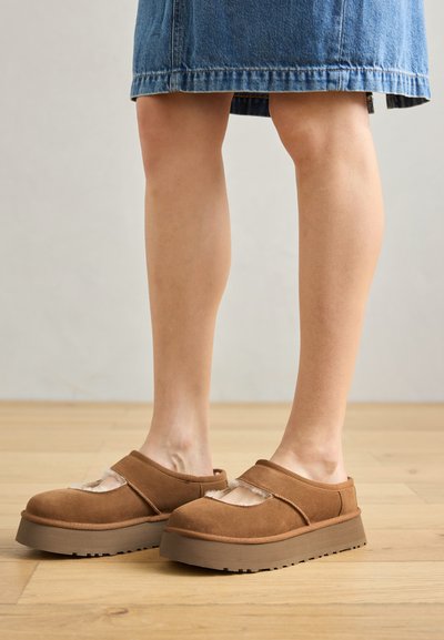 BEA MARY JANE - Mules - camel