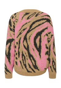 Maglione lavorato a maglia con base beige e stampa animale astratta in rosa e nero. Finitura testurizzata con una vestibilità rilassata e polsini a coste.