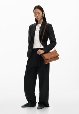 Desigual Handtas - brown