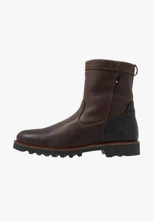 Braune Leder-Stiefelette mit einer glatten Oberfläche, genähten Akzenten und einer robusten Sohle. Verfügt über einen kontrastierenden dunklen Absatz und eine Zugschlaufe.