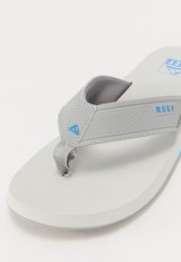 Thumbnail Image 6