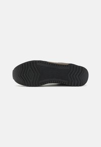 BOSS KAI - Joggesko - open green