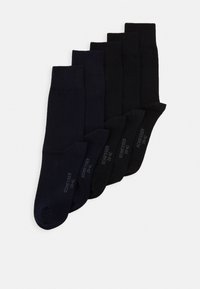 Set mit sechs Socken in verschiedenen Schattierungen von Dunkelblau und Schwarz. Glattes Gewebe, gerippte Bündchen und gedruckte Größenetiketten auf den Sohlen.