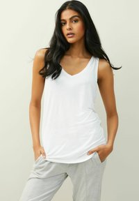 Next SLOUCH - Toppi - white