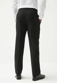 Next REGULAR FIT PLAIN FRONT - Anzughose - black