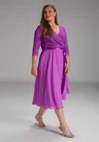 Swing Curve CURVE - Cocktailkjole / festkjole - purple