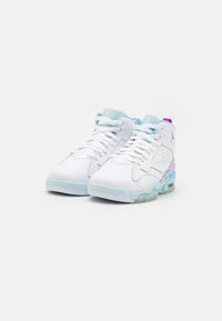 Jordan JUMPMAN MVP - Basketballsko - white/hyper violet/glacier blue/aquarius blue