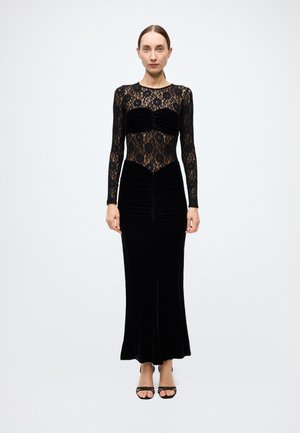 HELENIE VELOUR LACE MAXI DRESS - Koktejlové šaty / šaty na párty - black