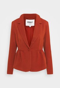 Marynarka w kolorze rdzy o kroju dopasowanym, z taliowanym dołem typu peplum, wyciętymi klapami, jednorzędowym zapięciem na guzik oraz długimi rękawami. Wykonana z teksturowanej tkaniny.